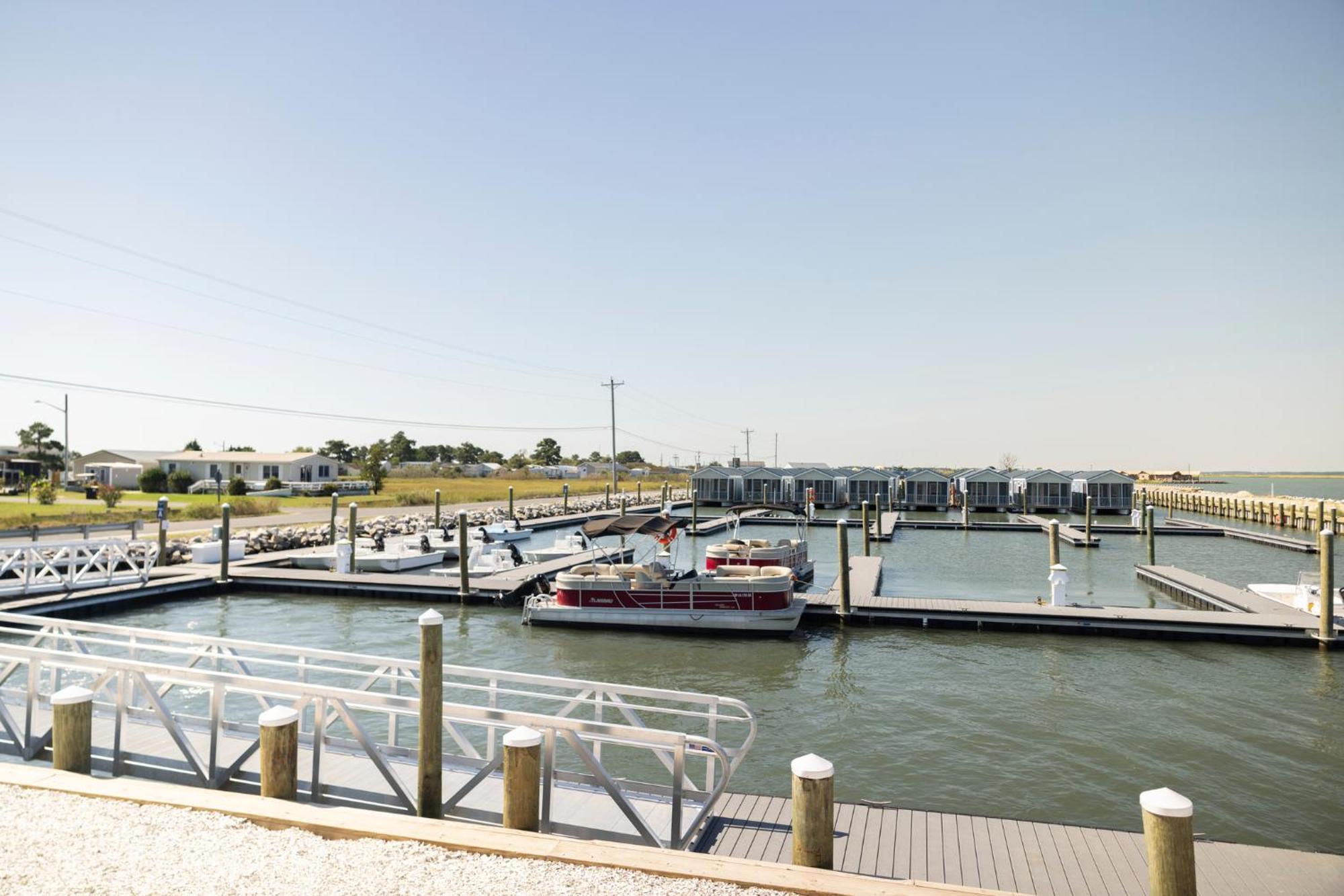Blufin Bungalows & Marina Chincoteague Eksteriør billede
